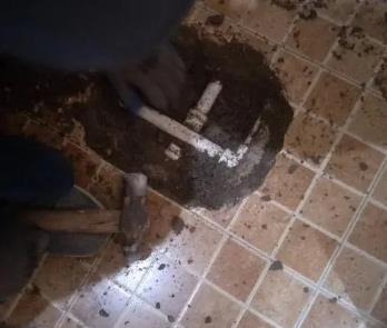南江卫生间漏水维修公司为您分享下卫生间渗水如何处理及注意事项